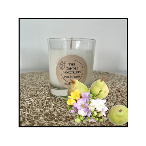 Pear and Freesia scented candle