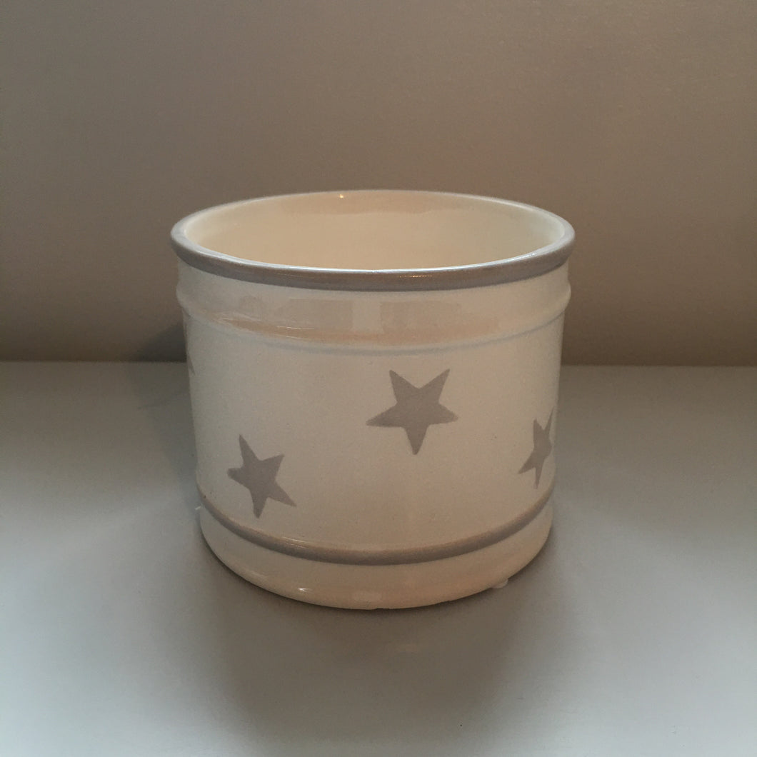 grey and white stars ceramic candle